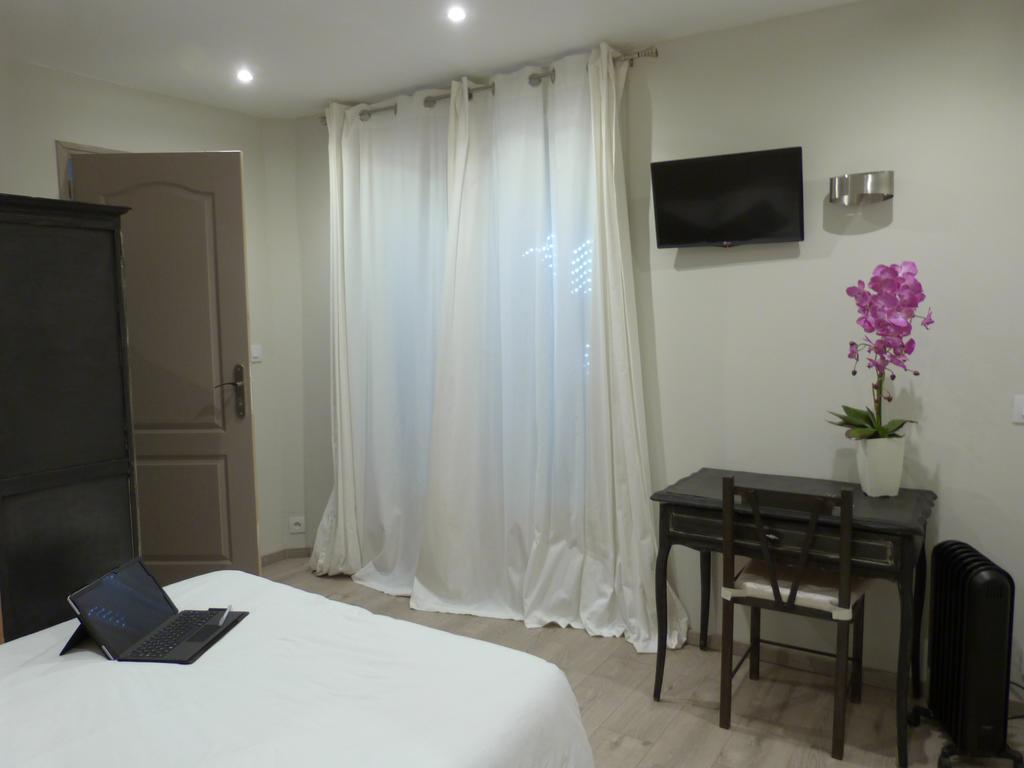 Blue Hotel 라센느쉬르메르 객실 사진